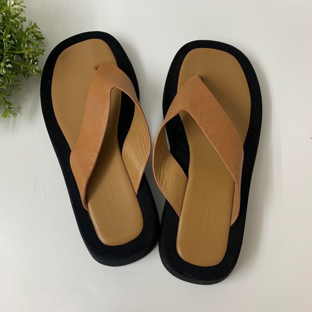 Tony Bianco Ives Chunky Flip Flop Sandals Size 9 in Tan Leather